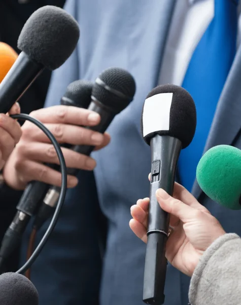 mEDIA